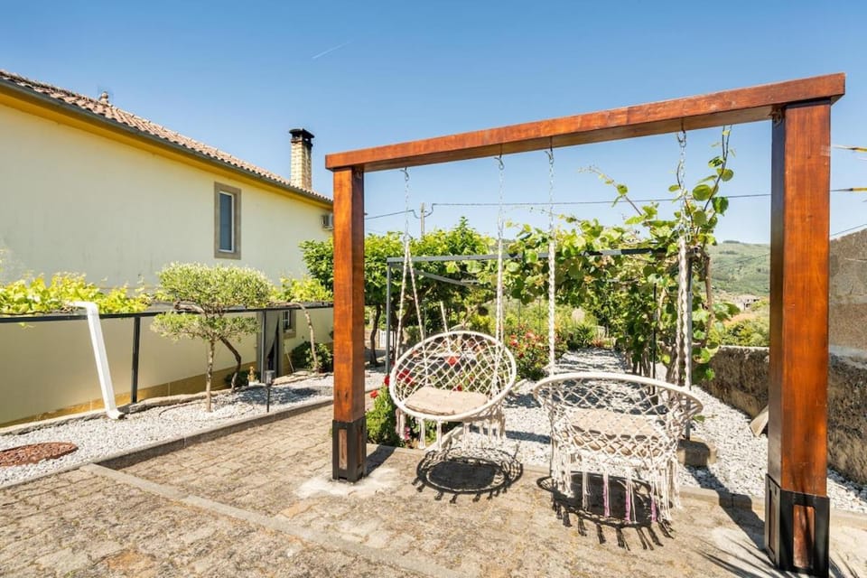 Casa da Aldeia - Exclusive Upper Floor with 3 Bedrooms and Private Pool House in Portugal