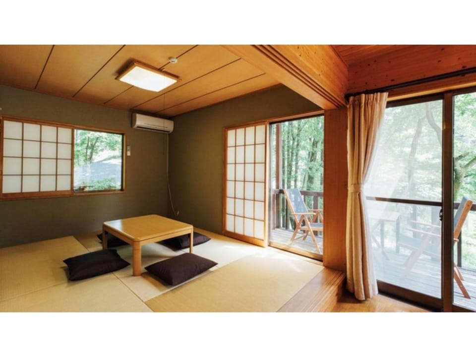Amibient yatsugatake cottage - Vacation STAY 52377v Bed and Breakfast in Japan