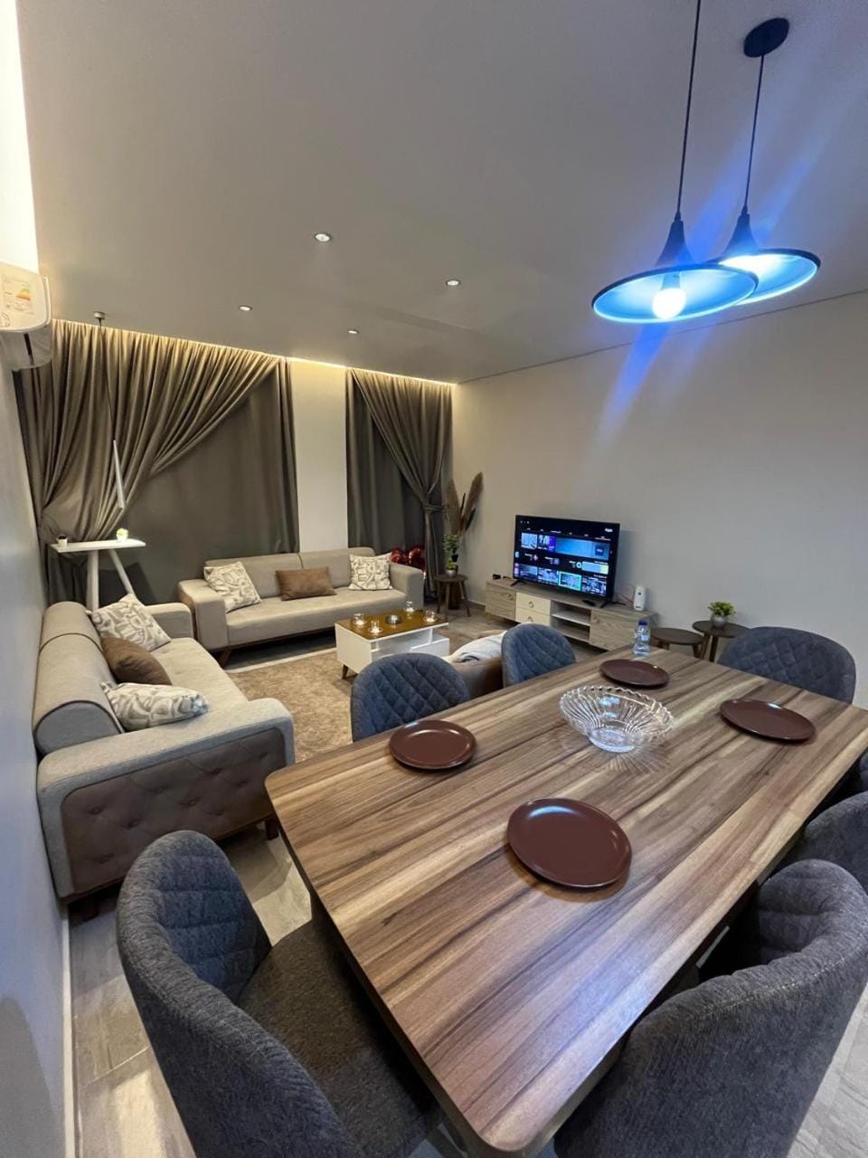 Comfortable apartment next to Mall of Arabia and Zayed Walk Apartment in Egypt