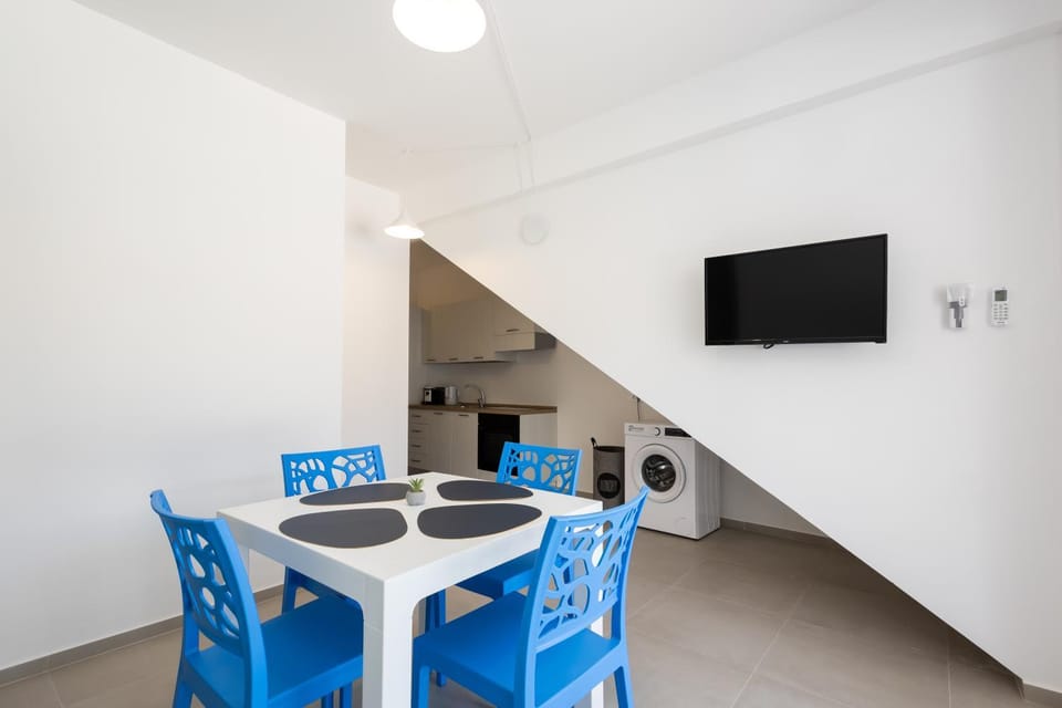 Residence Dara 309, 310 - Free Parking, Patio, Wi-Fi, Air conditioning Apartment in Marsala