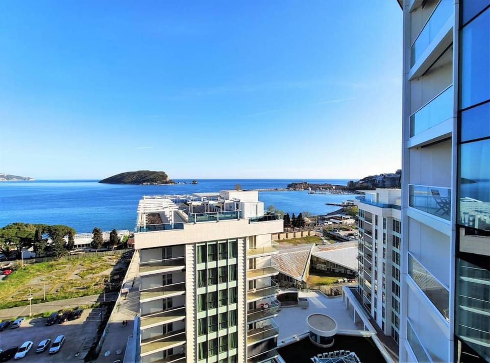 Vista Deluxe apartment - Tre Canne Budva Apartment in Budva