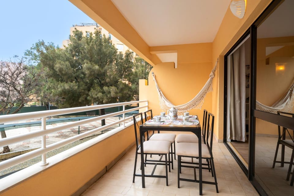 Balcony/Terrace, Dining area