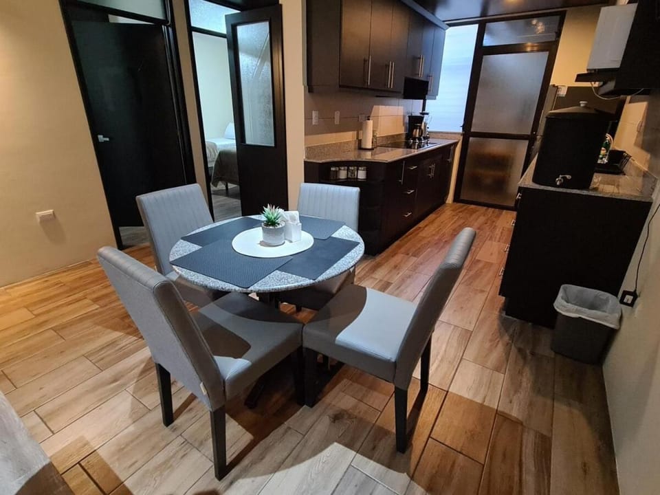 Silver Moon Apartment in Guatemala