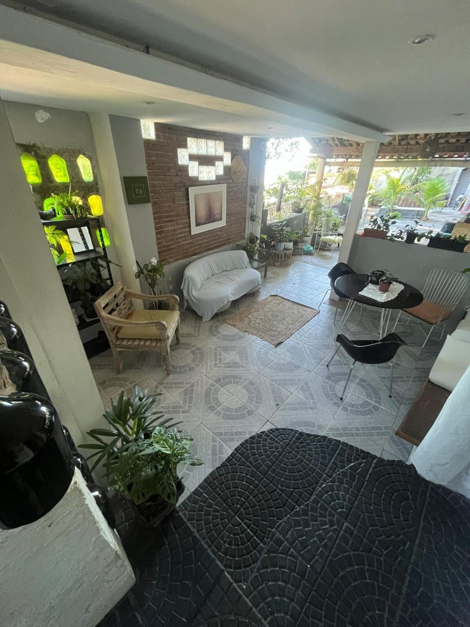 Seating area