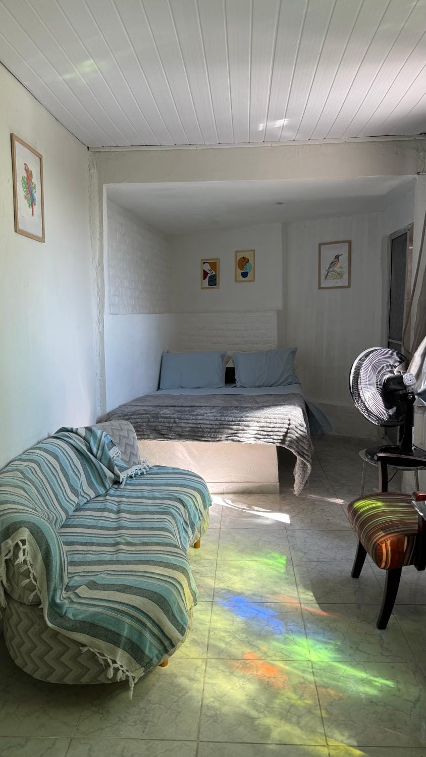 Living room, Photo of the whole room