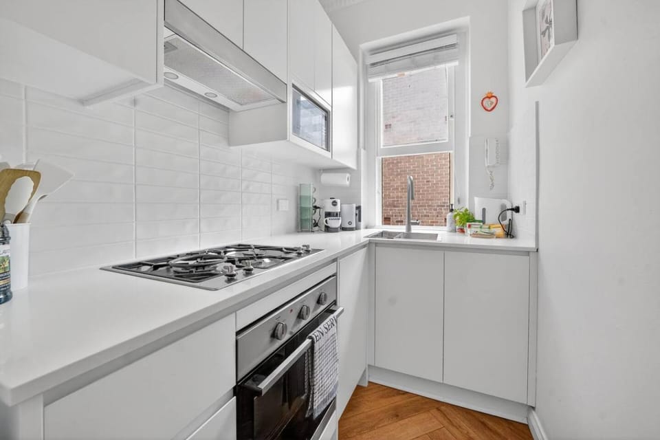Kitchen or kitchenette, oven, stove