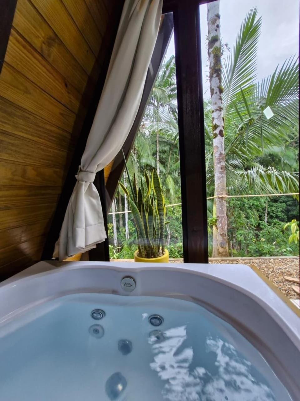 Chalé a 500 metros do Pico Malwee Chalet in Jaraguá do Sul