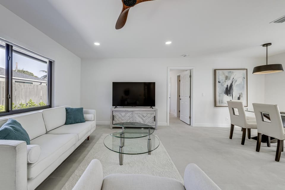 1 Mi to Ocean! Family Home Near Dtwn Delray Beach House in Delray Beach