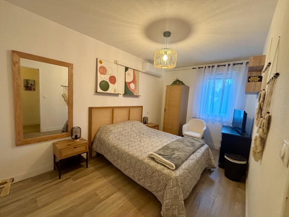 2-bedroom apartment with terrace and garage Apartment in La Seyne-sur-Mer