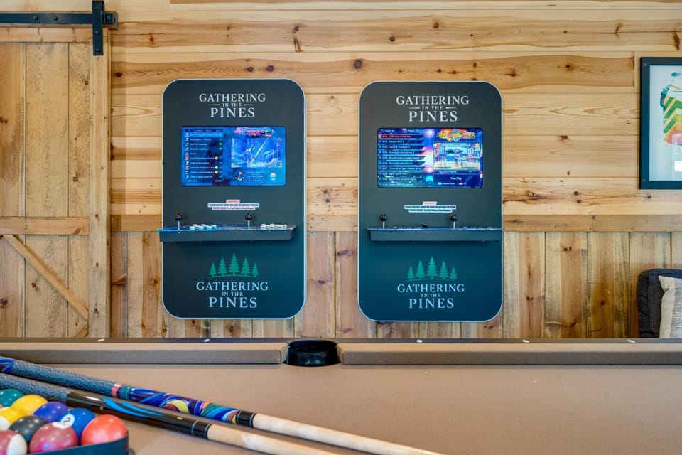 Billiard, Game Room, Entertainment