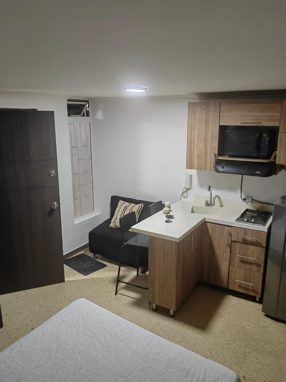 Cozy studio in Conquistadores Apartment in Medellin