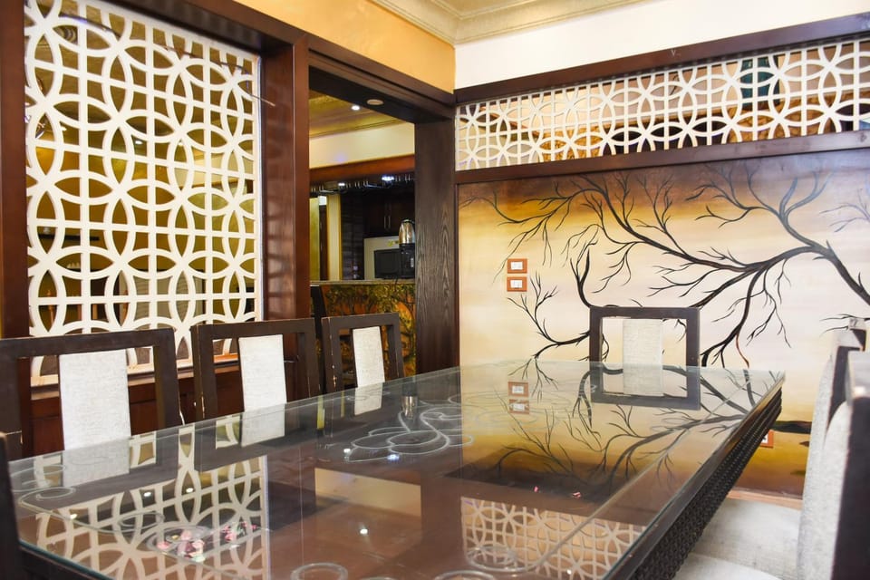 Hot Jaccuzi 2BDR Hotel standard in Maadi Degla Top street 233 Apartment in Cairo Governorate
