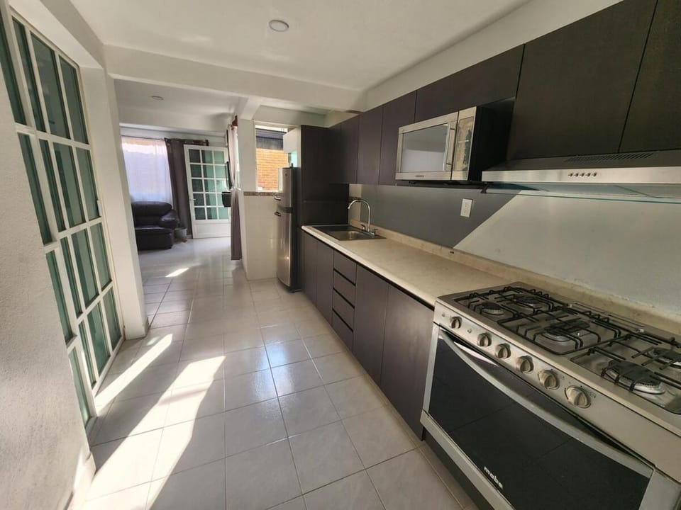 Suite 2 blocks from Estadio Banorte Apartment in Mexico City