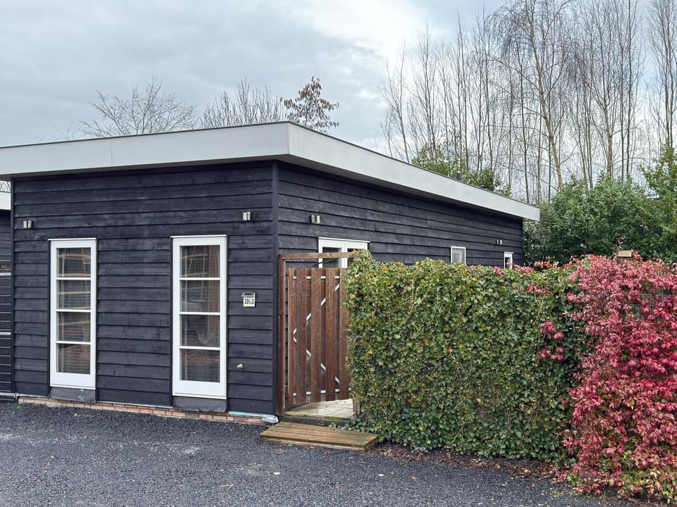 Property building, Garden view
