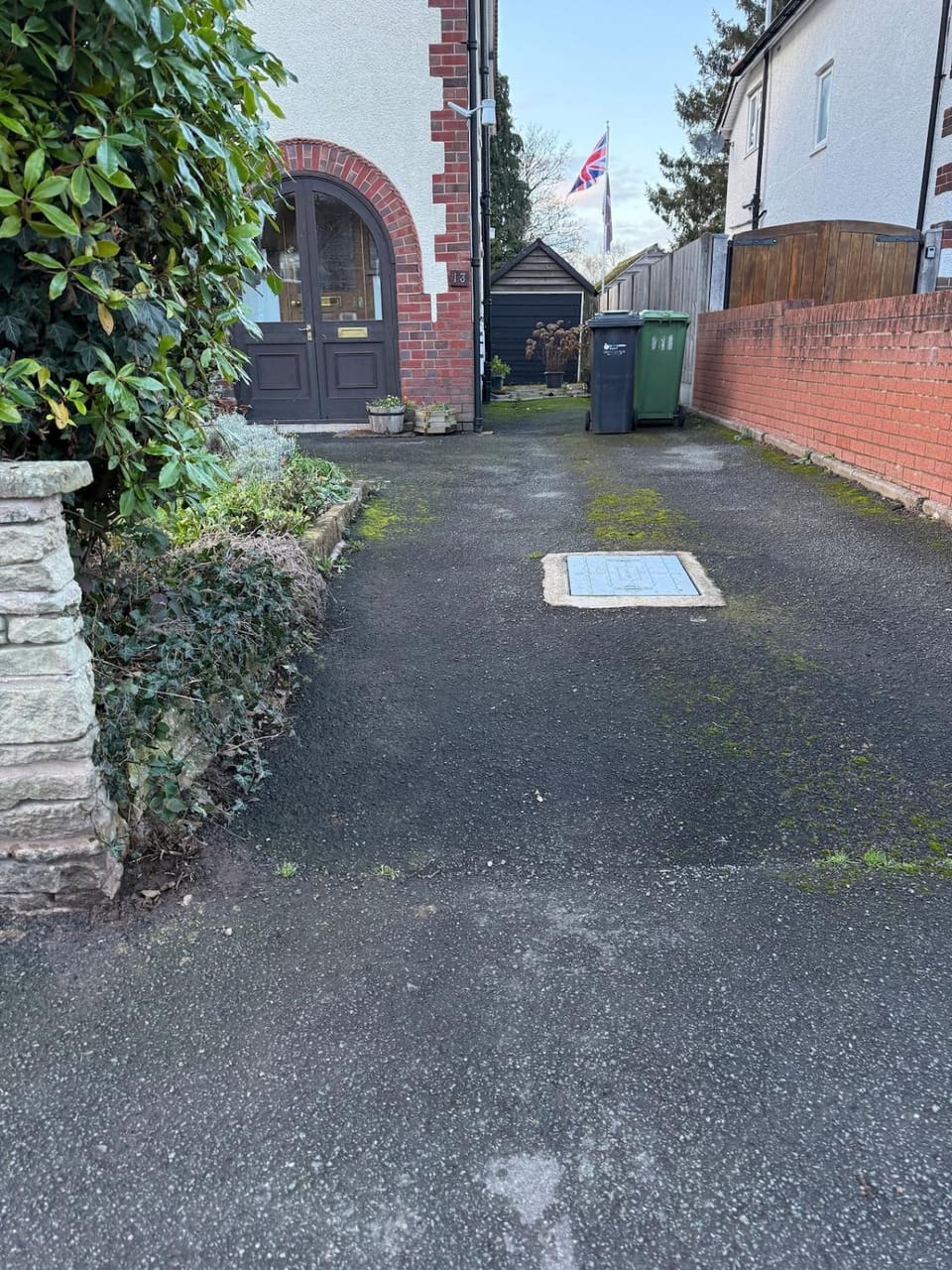 Spacious Semi-Detached Home House in Hereford