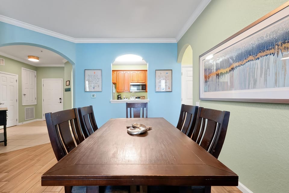 Kitchen or kitchenette, Dining area, furniture