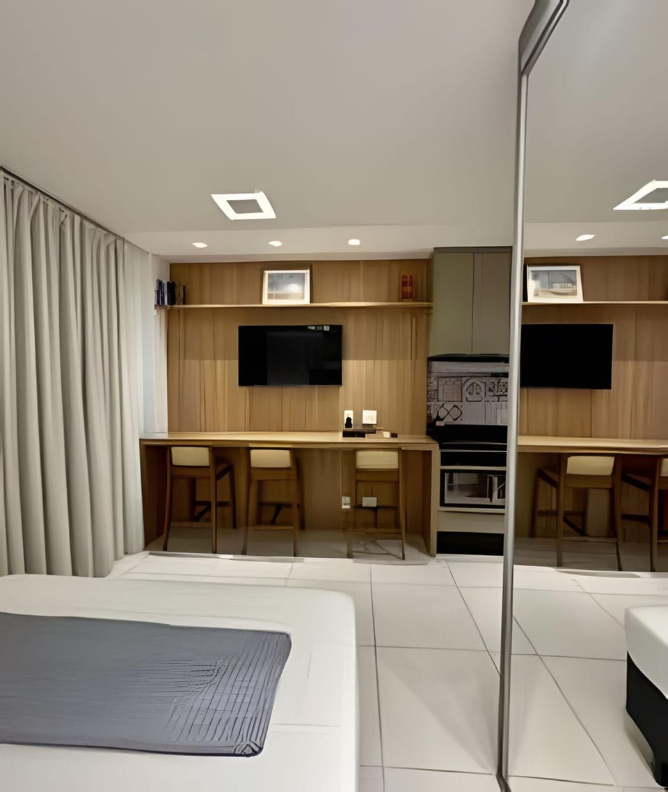 Apartamento amplo em Moema próx metrô self checkin Apartment in Sao Paulo City