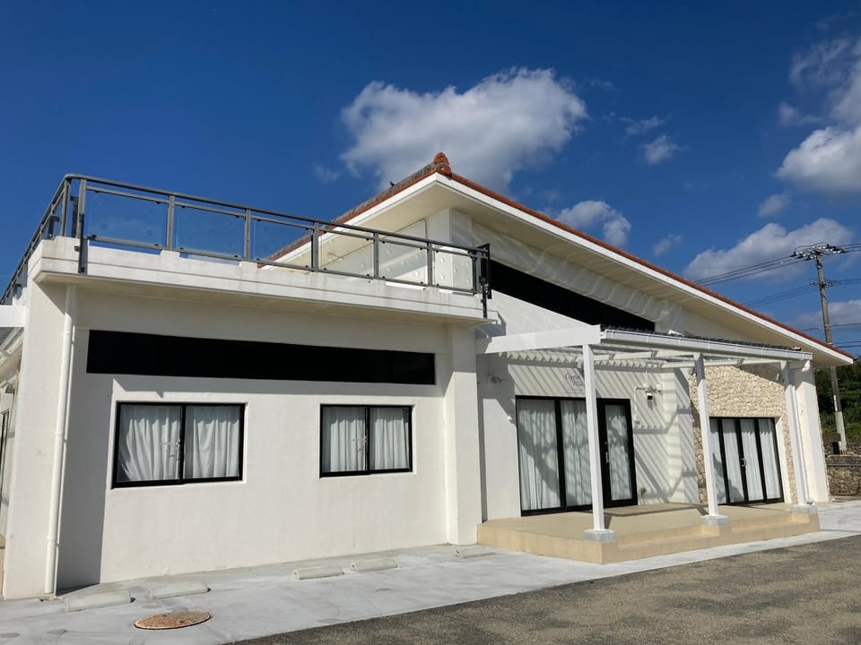 クリスタルヴィラ大浦 Villa in Okinawa Prefecture