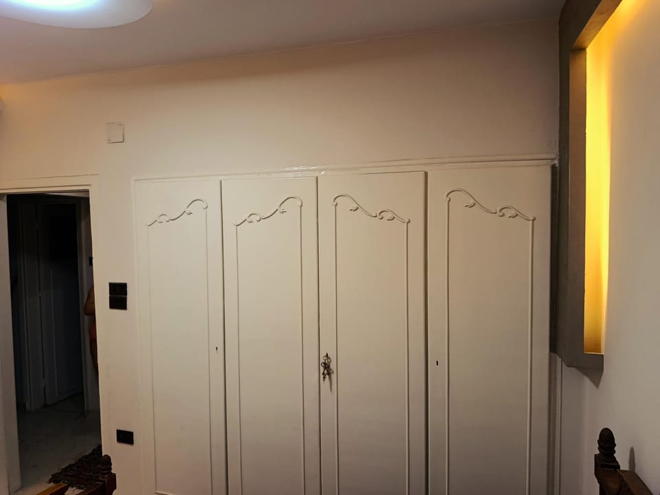 wardrobe