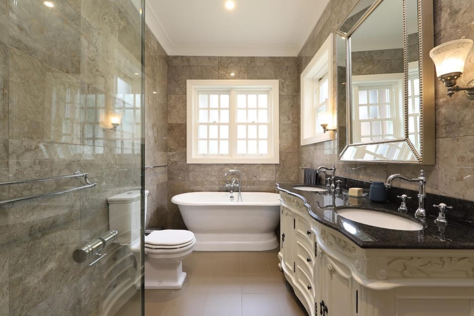 Grand Sydney Castle Home, Business Conference, Work Stay, Family Reunion Sleeps 25 plus Villa in Sydney
