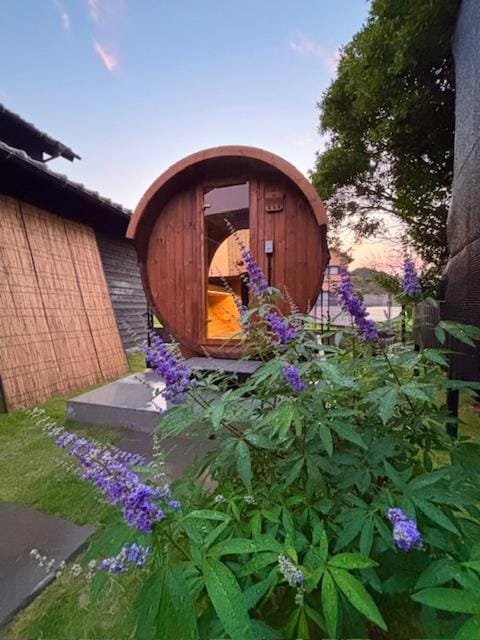 Garden, Sauna, Steam room