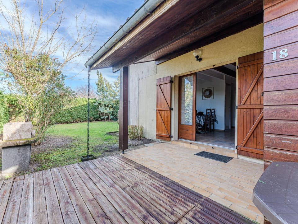 Maison mitoyenne à Sanguinet, proche lac, avec jardin et Wi-Fi - FR-1-521-269 House in Sanguinet