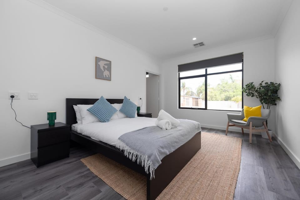Winchester Residence Apartment in Kelmscott
