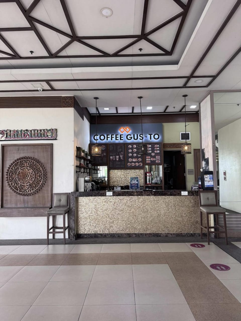 Alea Residences 2 Bedroom Condo with Pool View Balcony Apartment in Bacoor