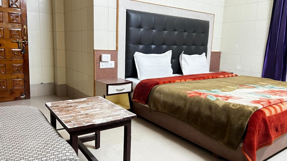 Krishna Holiday Guest House Bed and Breakfast in Himachal Pradesh