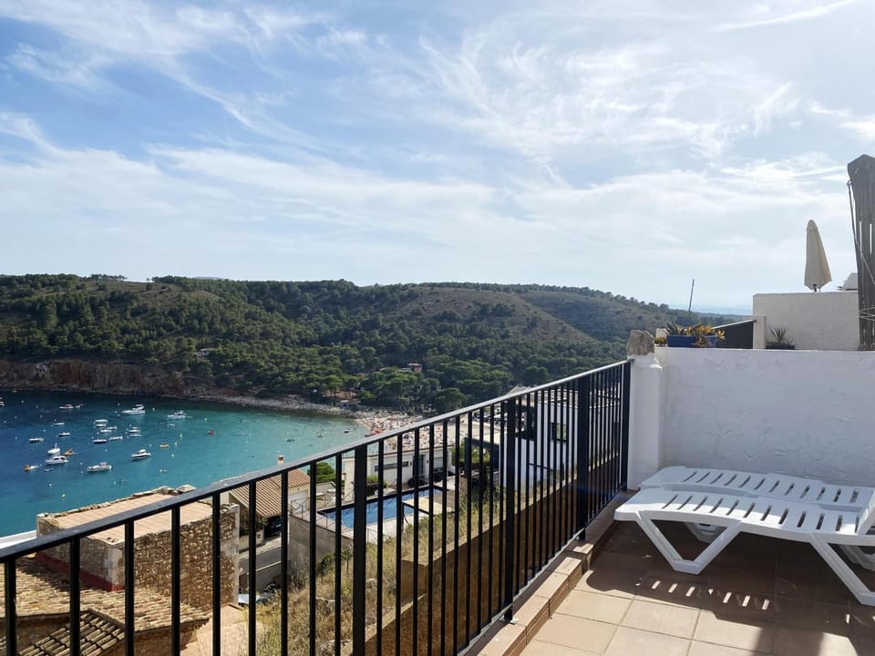 Casa familiar de 3 habitaciones con terraza y parking en L'Escala - HISP-7-47 Villa in L'Escala