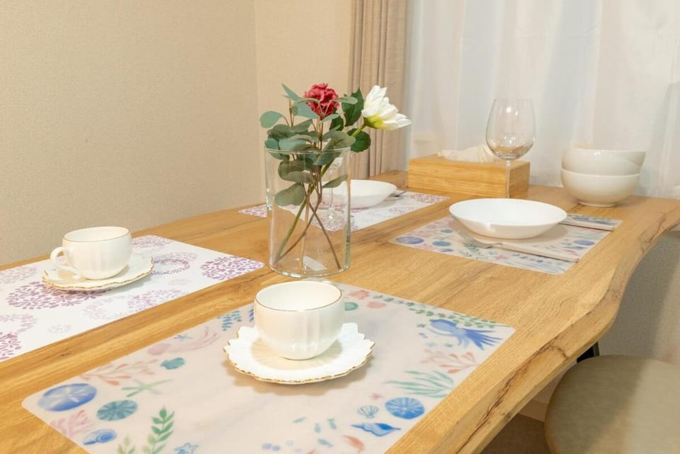 Spacious house hotel-style linen 1 minute walk from the station 30 minutes to USJ 15 minutes to Dotonbori 7 minutes to Umeda Apartment in Nagano Prefecture