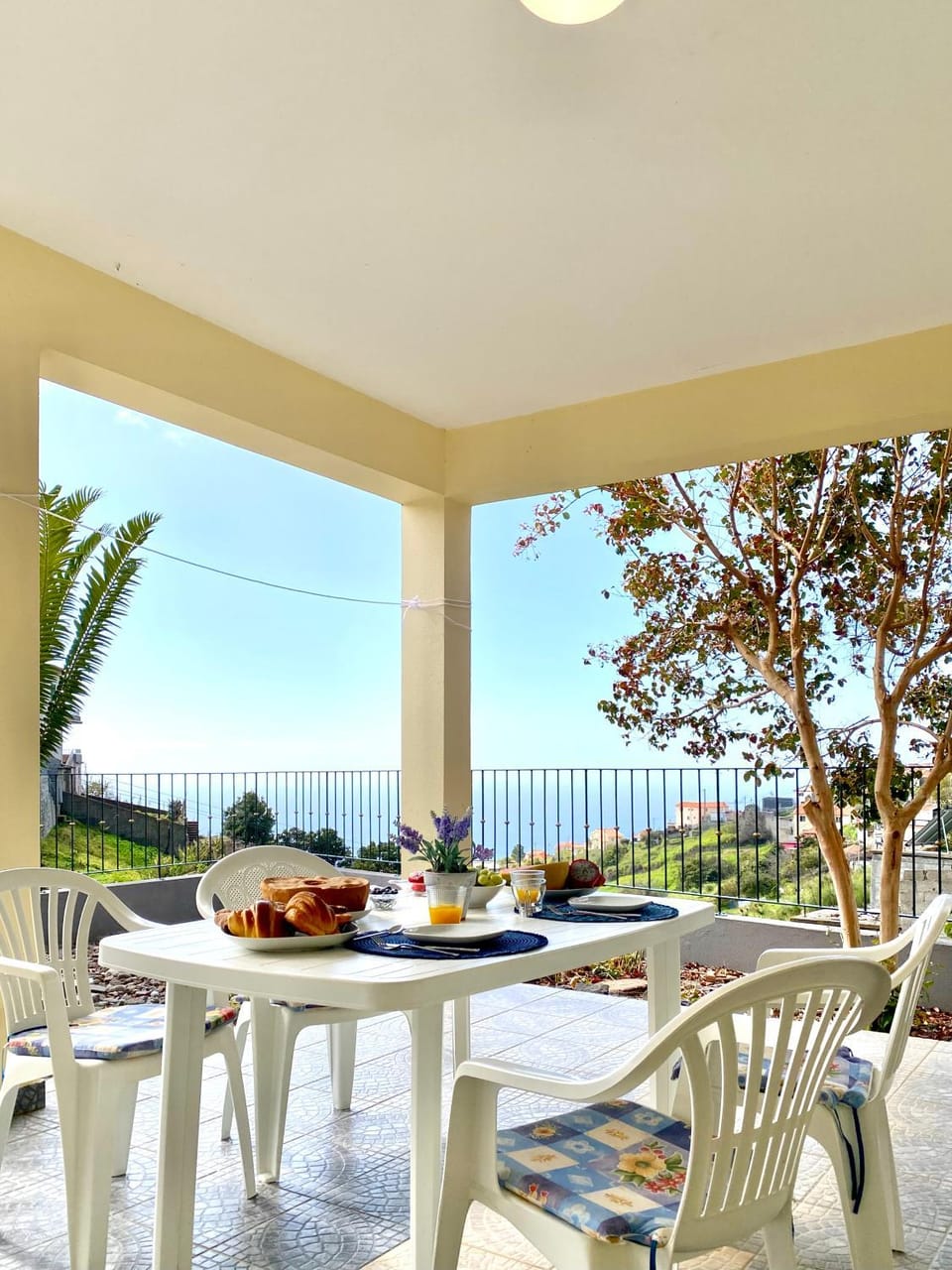 Property building, Sea view