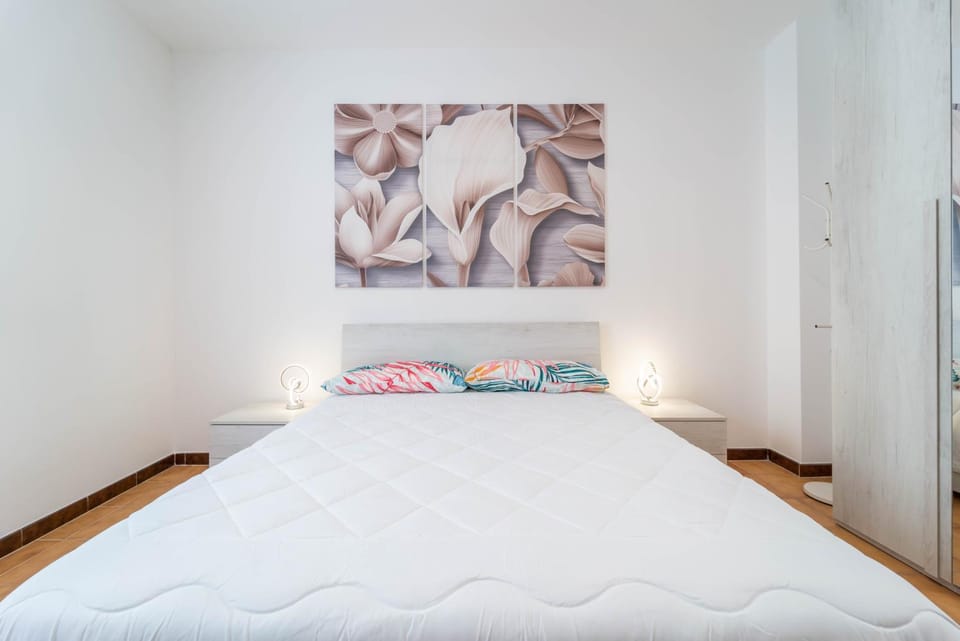 Bed, Bedroom, wardrobe