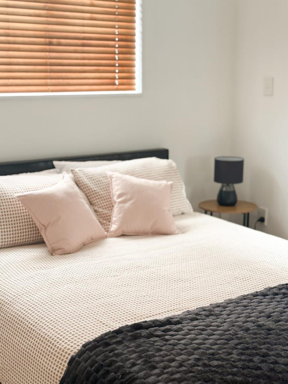 Sweet Home in Avalon House in Lower Hutt
