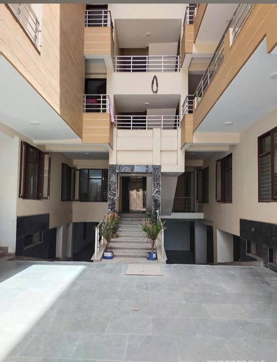 Property building, View (from property/room)