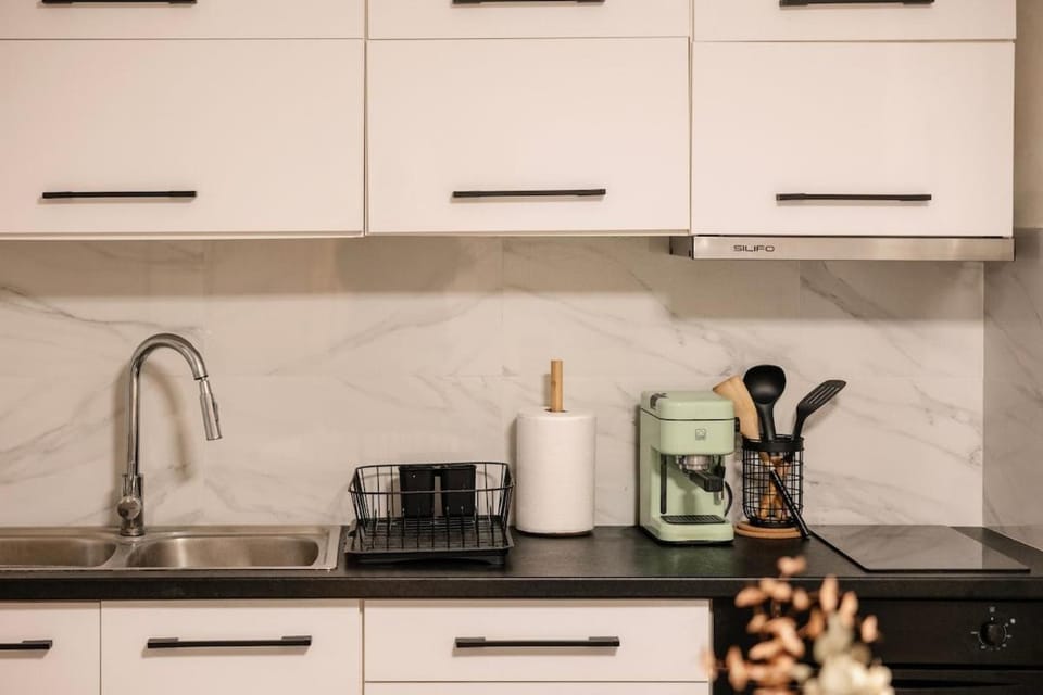 Coffee/tea facilities, kitchen