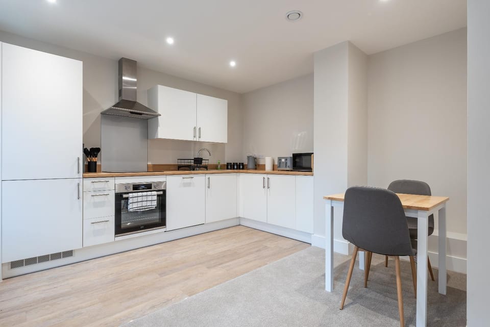 microwave, oven, stove, kitchen, kitchen