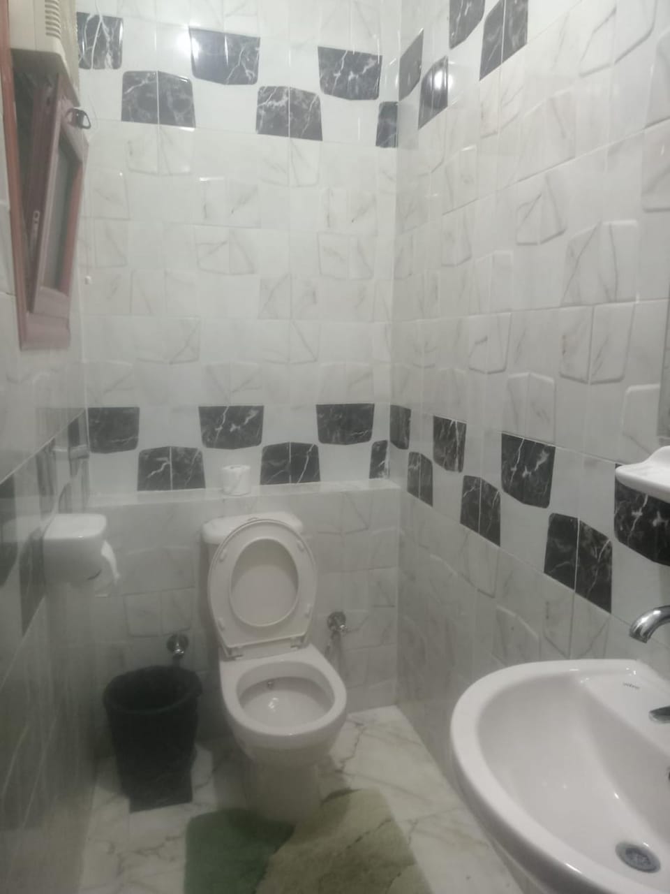 Family Hotel Luxor Bed and Breakfast in Luxor
