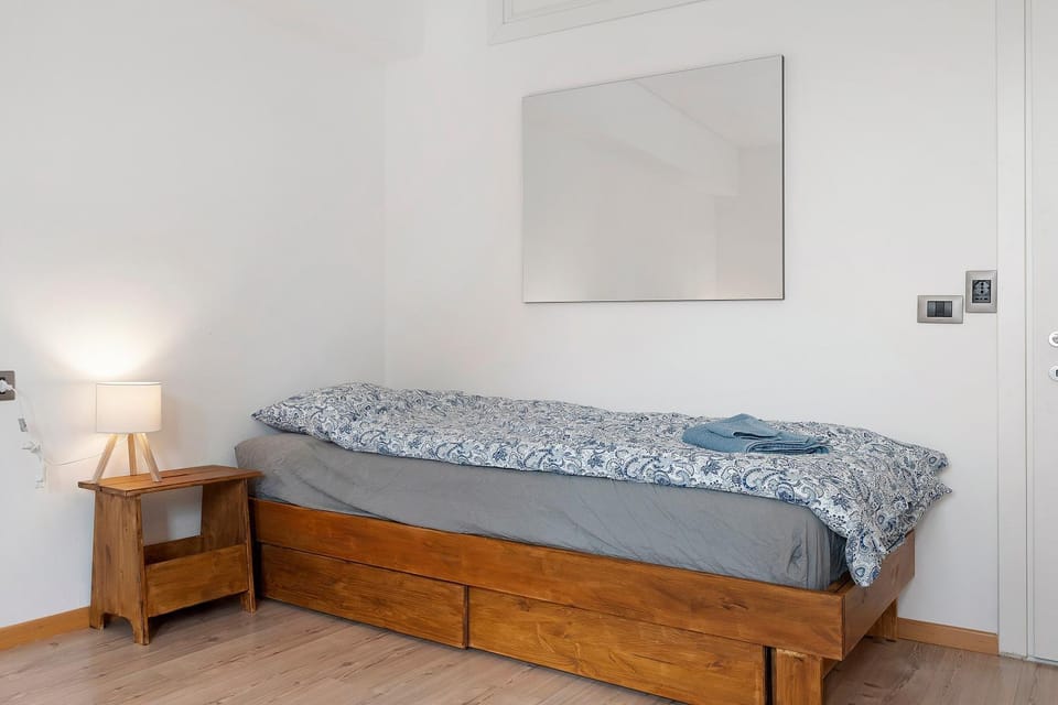 Living room, Bedroom