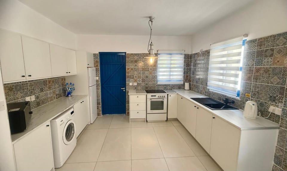 Protaras Sol 2 Bedroom Holiday Let Apartment Apartment in Protaras