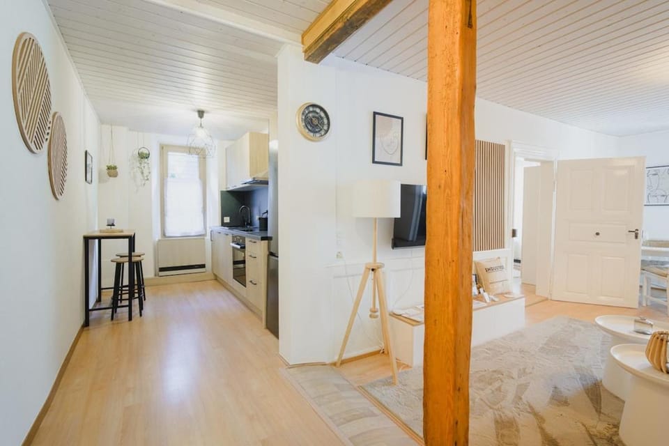 Hostellerie des Princes-Evêques - Le Mystère Apartment in Switzerland