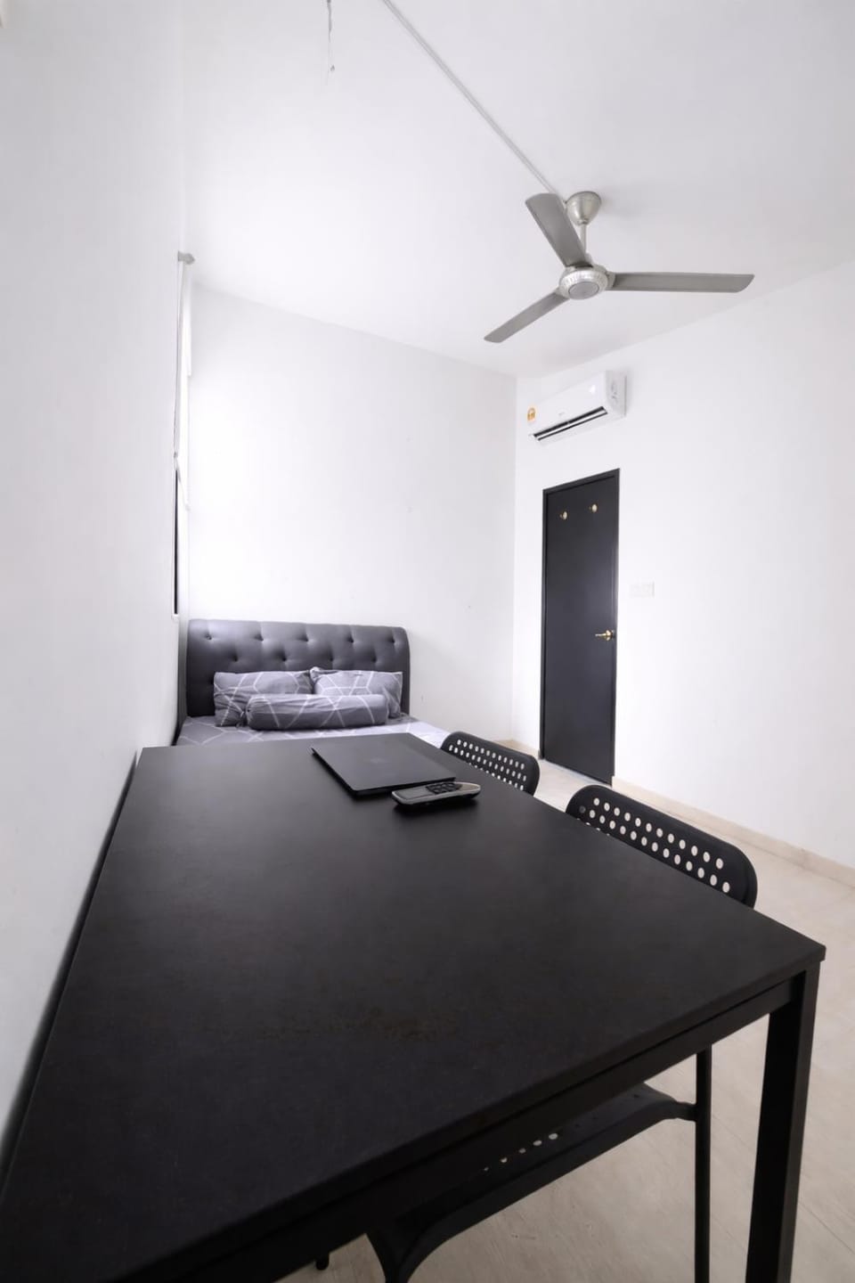 Elegant Minimalistic Room Bed and Breakfast in Federal Territory of Kuala Lumpur