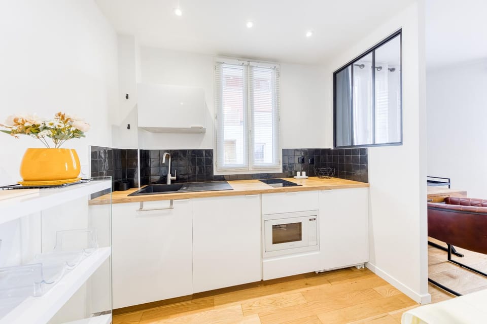 Kitchen or kitchenette, stove, toaster