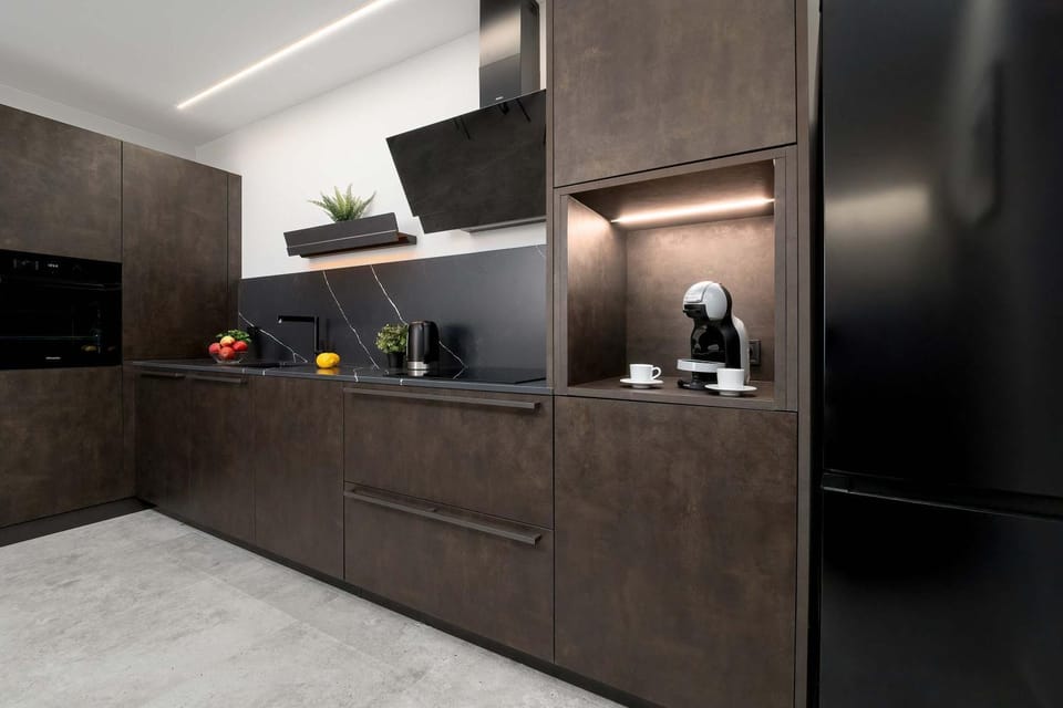 Kitchen or kitchenette, oven, stove