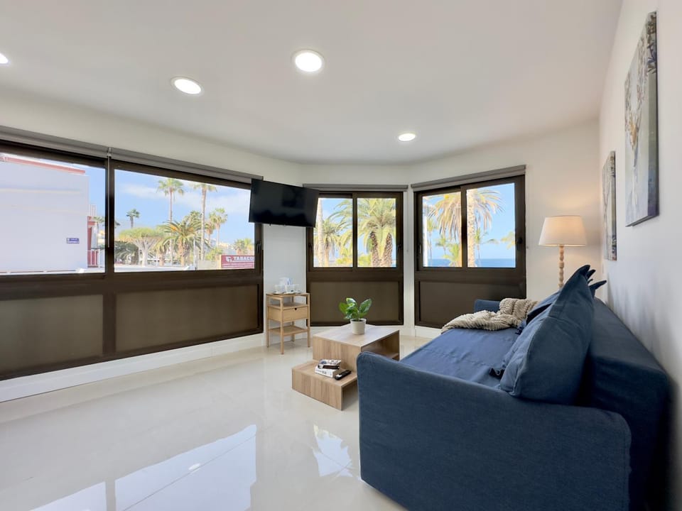TV and multimedia, Living room, Photo of the whole room