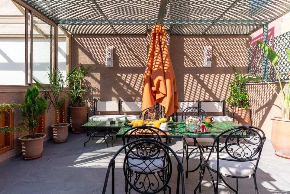 Patio, Restaurant/places to eat, Day, View (from property/room), Balcony/Terrace, Dining area