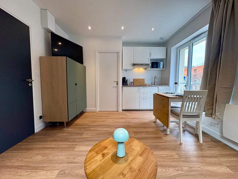 Studio 2 pers Hyper centre Arras plus parking privé Apartment in Arras