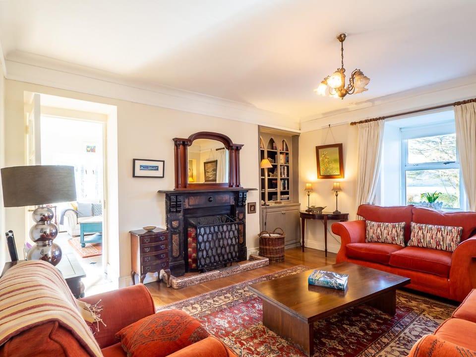 Communal lounge/ TV room, Living room