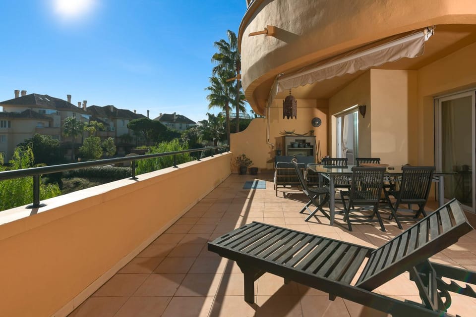 Beautiful 2 bedroms apartment located in Elviria Hills Apartment in Marbella