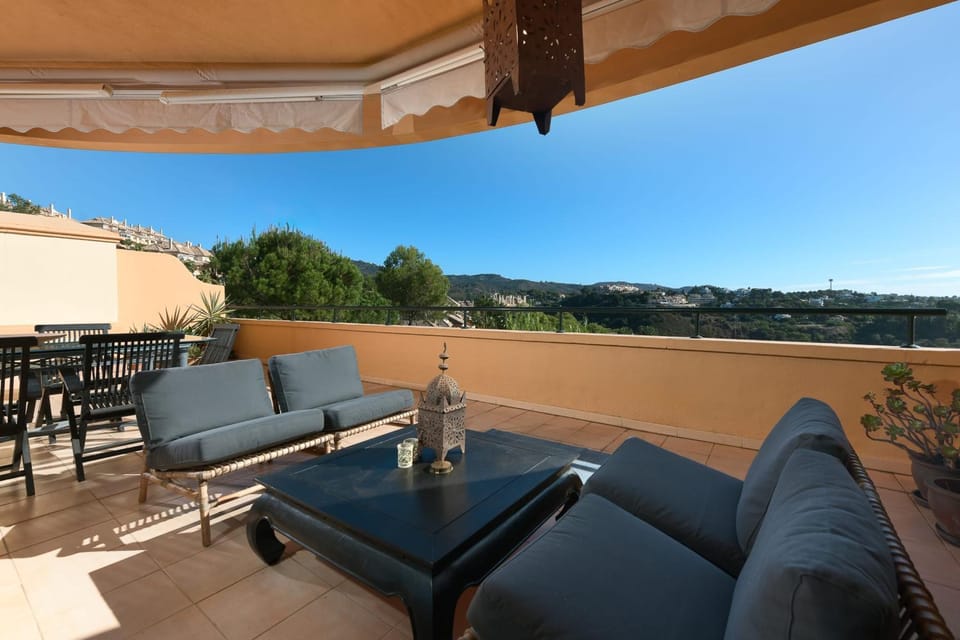 Beautiful 2 bedroms apartment located in Elviria Hills Apartment in Marbella
